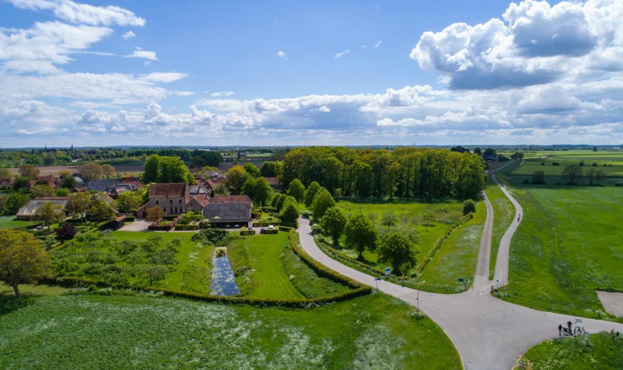 Herberg De Gouden Leeuw Бронкхорст Екстериор снимка